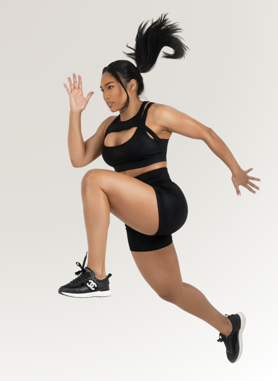 NOIR SEAMLESS SCRUNCH SHORTS CubanFit