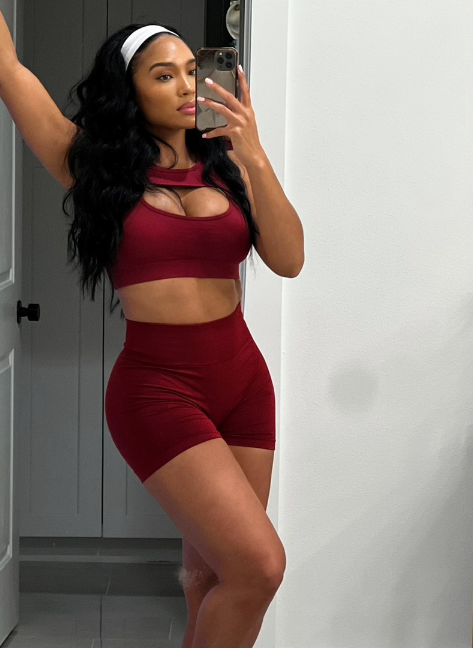 ROSSO SEAMLESS SCRUNCH SHORTS CUBANFIT