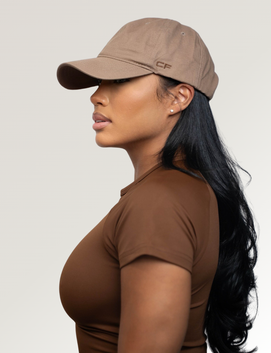 Latte Club Mini Logo Cap CUBANFIT