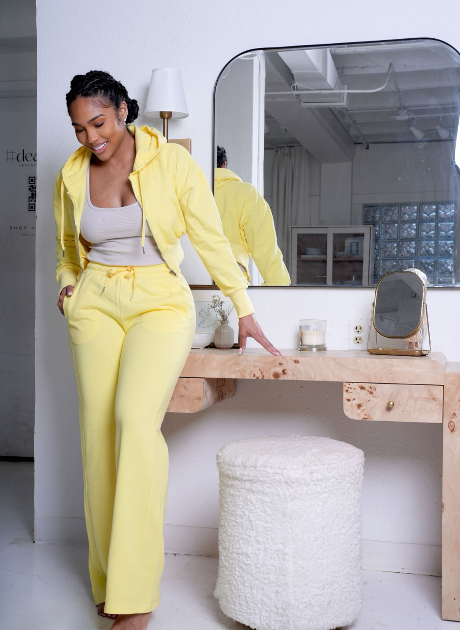 Off-Duty Joggers - Sunrise