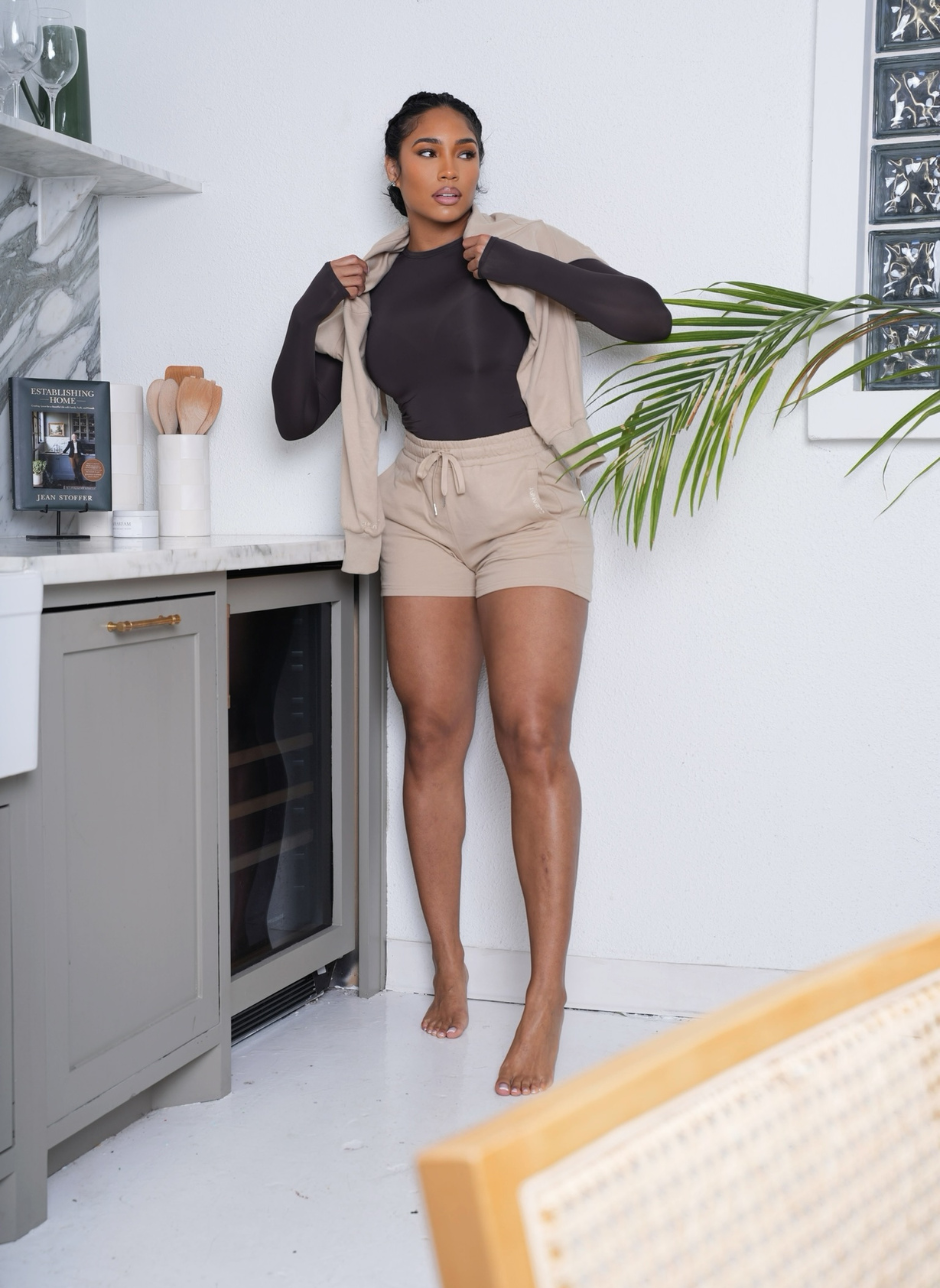 Off-Duty Cropped Hoodie - Latte