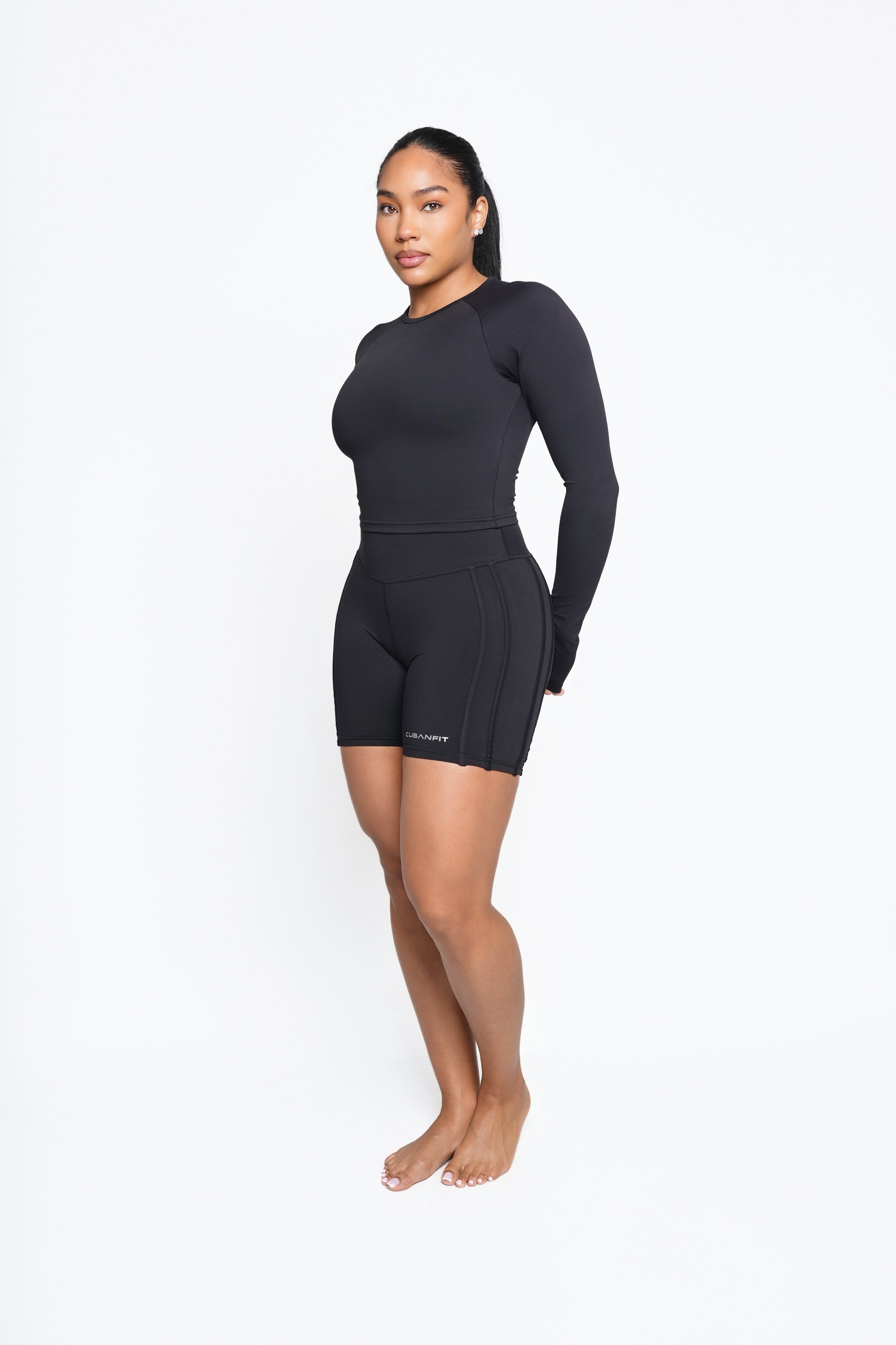 NOIR GLOW GIRL SET CubanFit