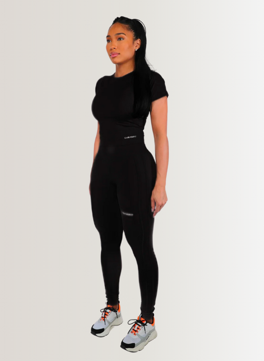 NOIR GLOW GIRL T-SHIRT CubanFit