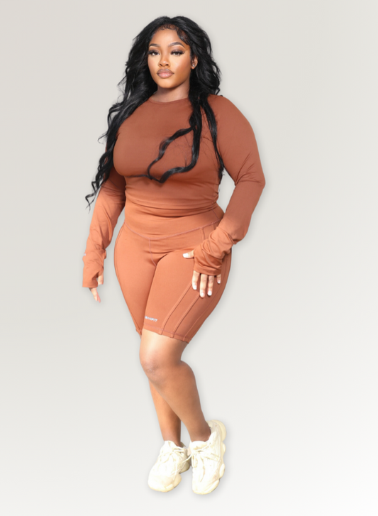 MOCHA GLOW GIRL LONG SLEVE T-SHIRT CubanFit